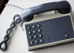 De dónde es el prefijo telefónico +43