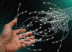 Cómo la digitalización está cambiando la forma de informarse e invertir
