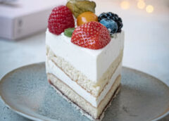 Tarta de yogur: receta fácil y cremosa con pocos ingredientes